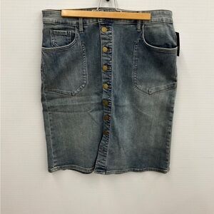 Bnwt Kut from the kloth denim rose skirt size 8